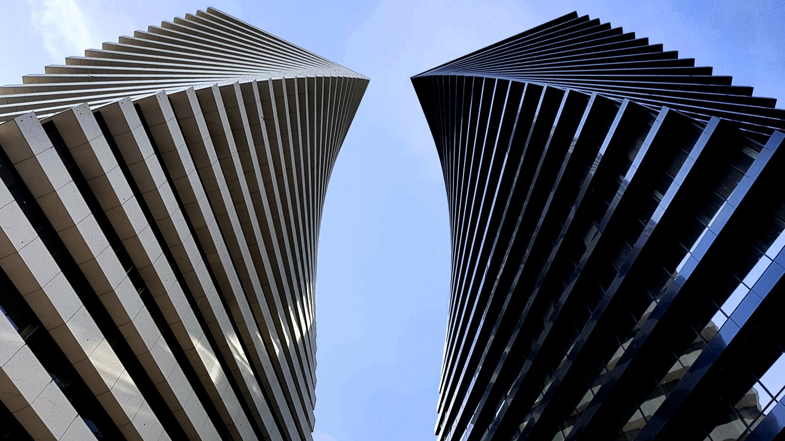 Pullman Tbilisi Axis Towers