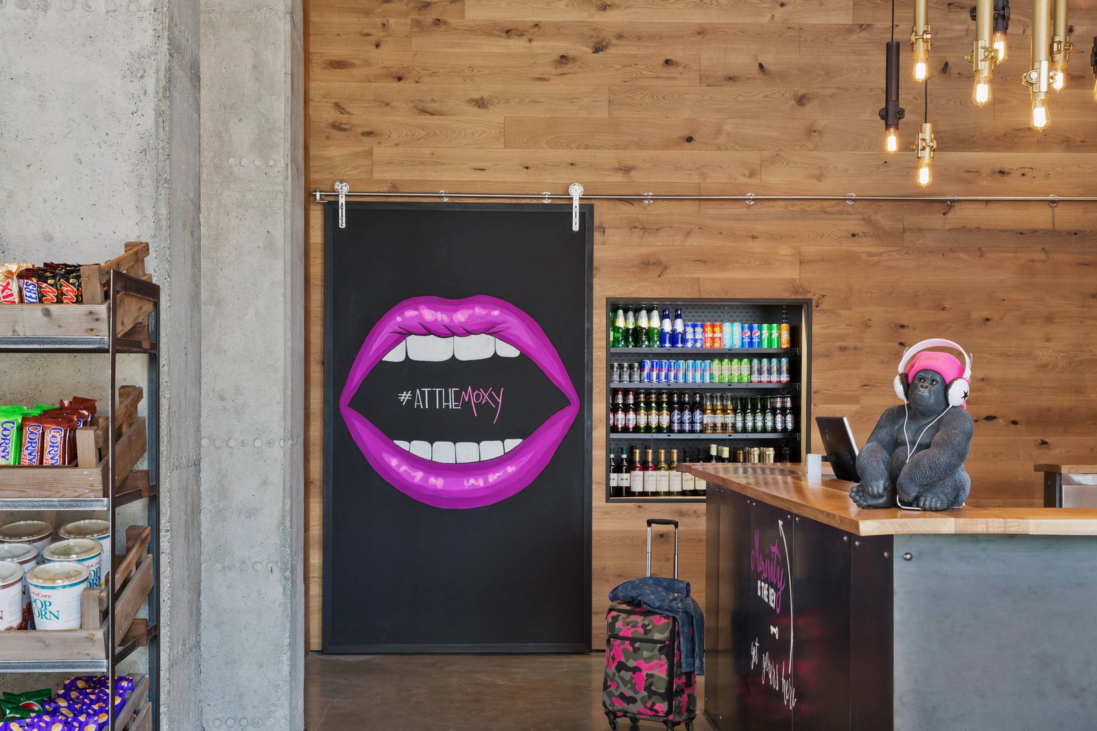 Moxy Tbilisi — vibe