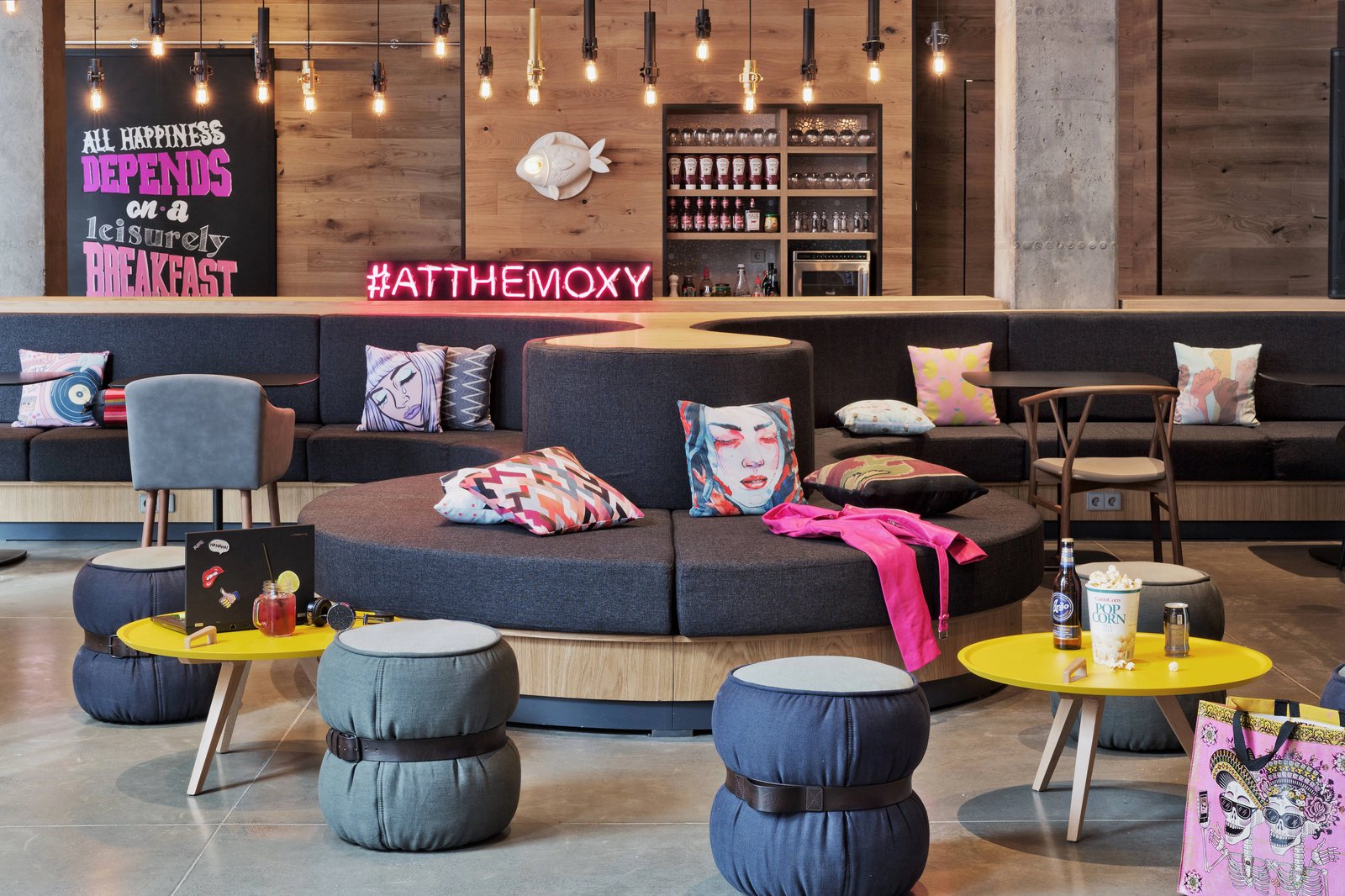Moxy Tbilisi — vibe