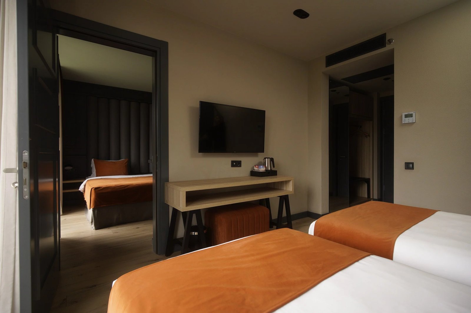 Sandali Metekhi Hotel — rooms