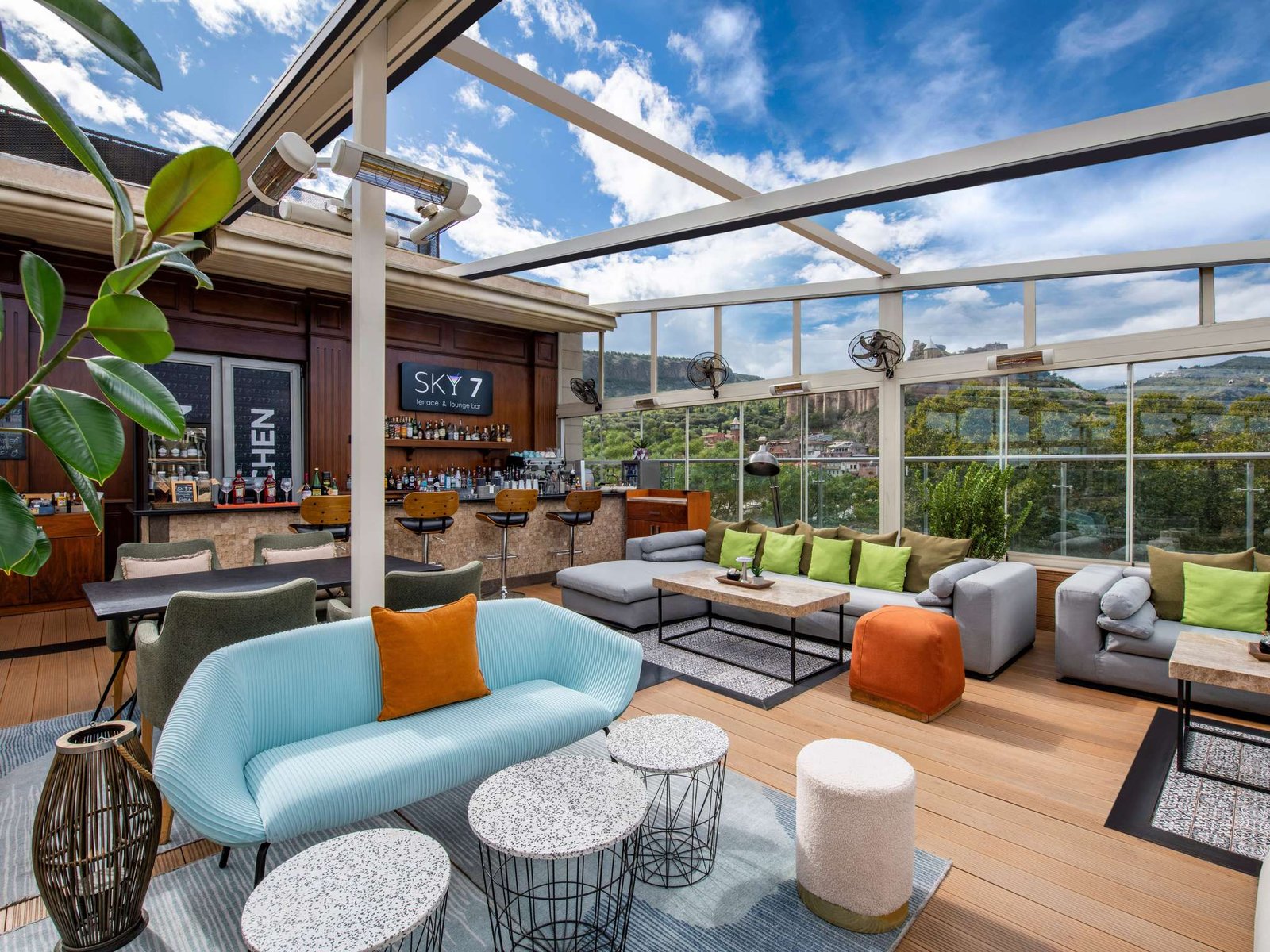 Mercure Tbilisi Old Town — eat & drink