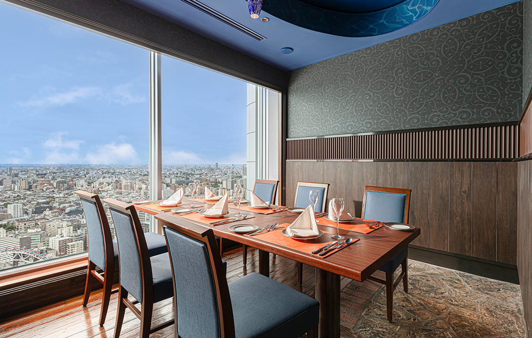Tokyo Dome Hotel — eat & drink