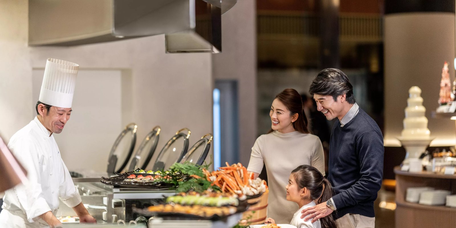 ANA InterContinental Tokyo, at the table