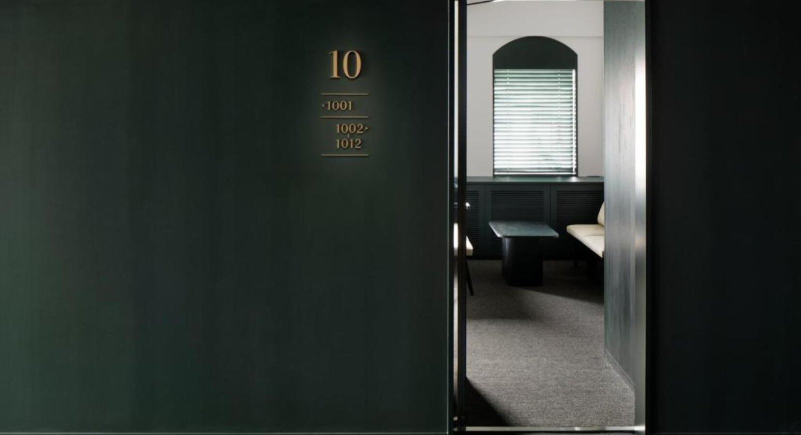 DDD Hotel — rooms