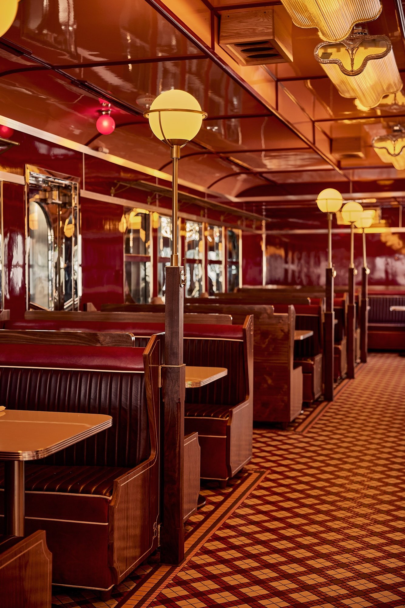 Lafayette Hotel — eat & drink