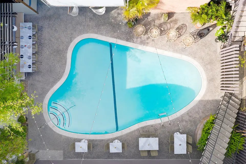 The Pearl Hotel, the pool