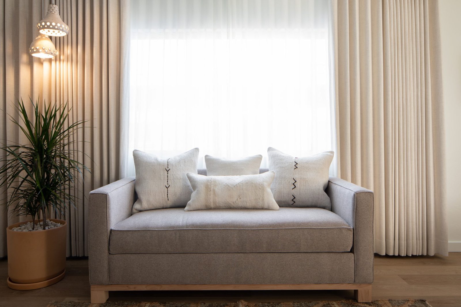 The Pearl Hotel — rooms
