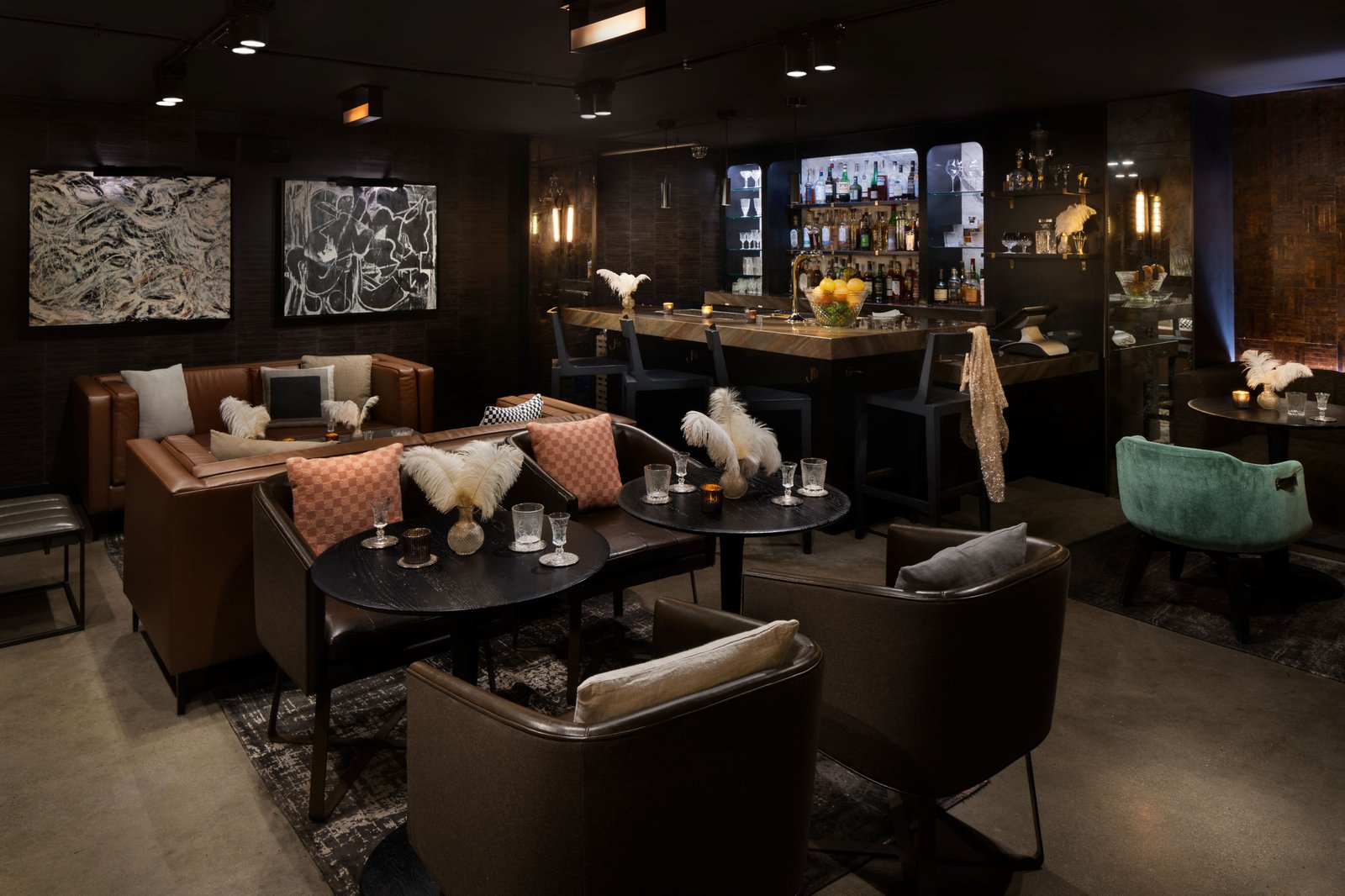 Moxy San Diego Downtown/Gaslamp Quarter — eat & drink