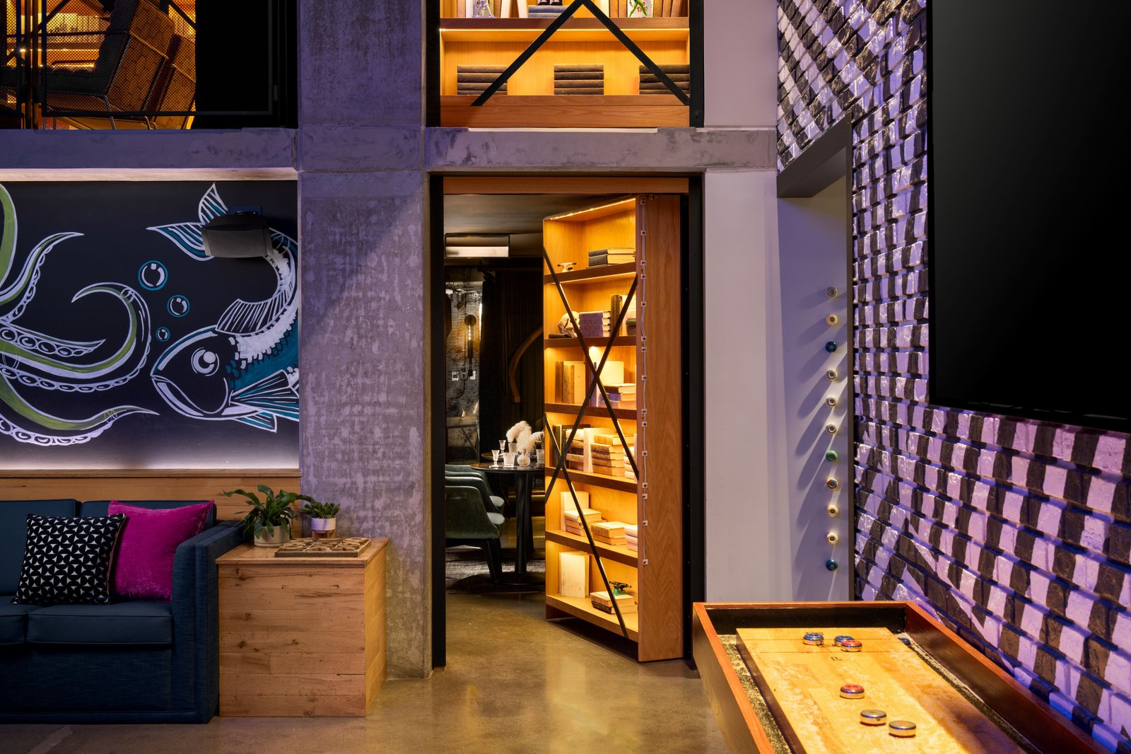 Moxy San Diego Downtown/Gaslamp Quarter — vibe