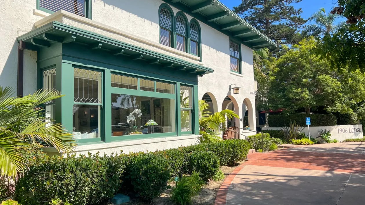 1906 Lodge At Coronado Beach — backstory