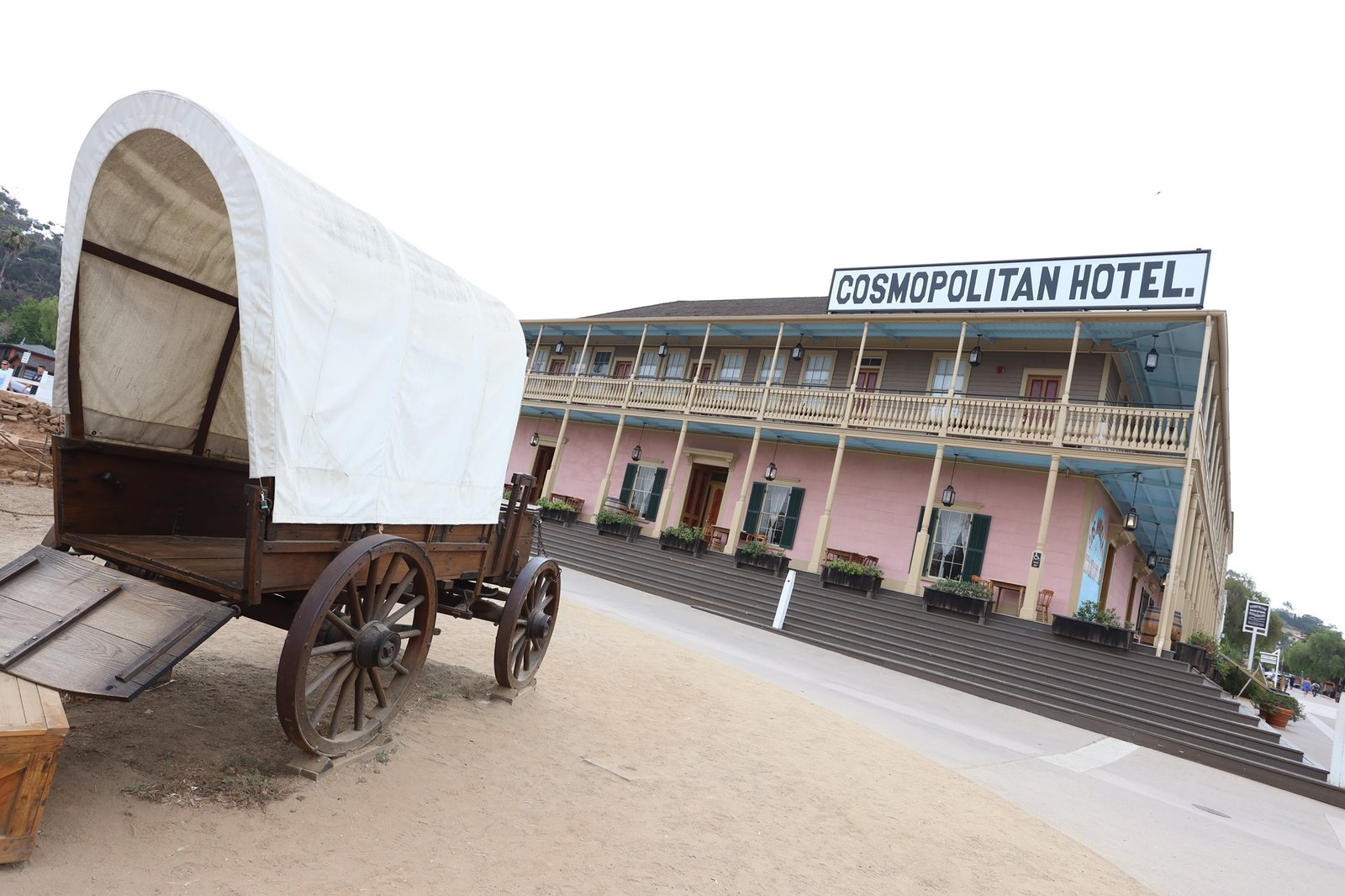 Cosmopolitan Hotel and Restaurant