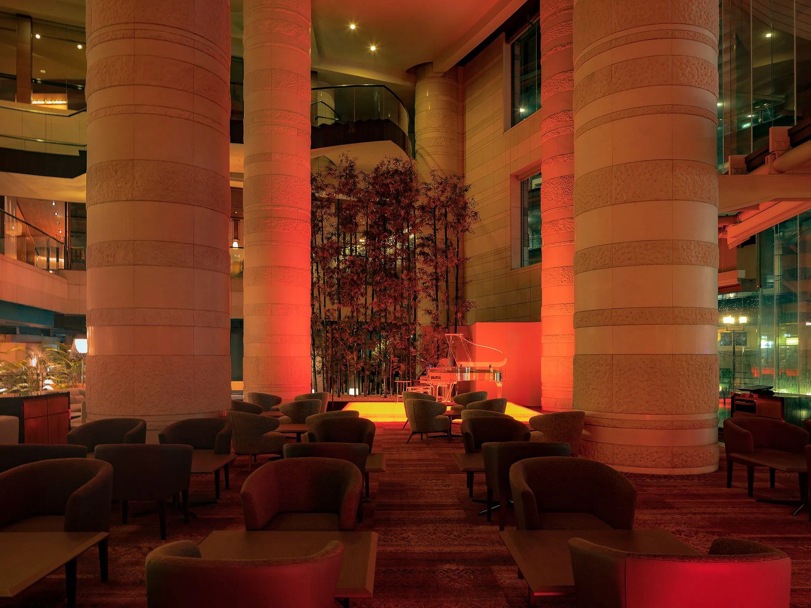 Grand Hyatt Fukuoka — vibe