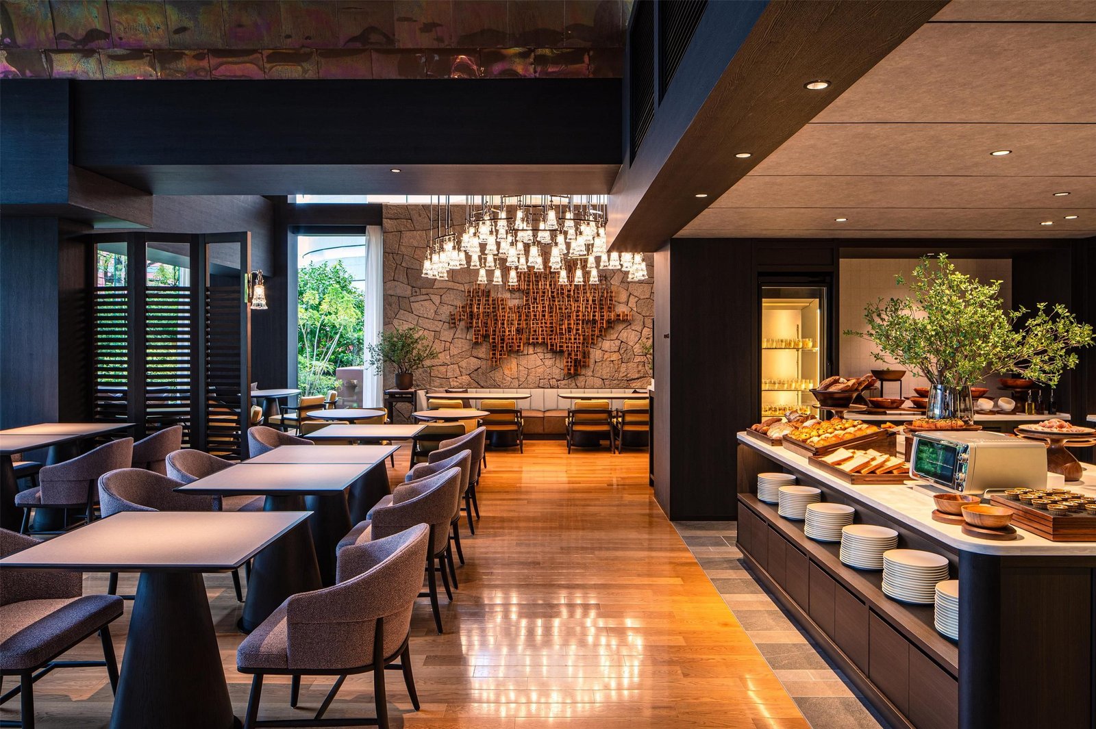 Grand Hyatt Fukuoka, the market f