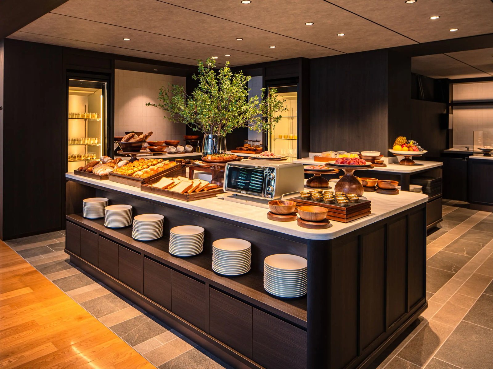 Grand Hyatt Fukuoka — eat & drink