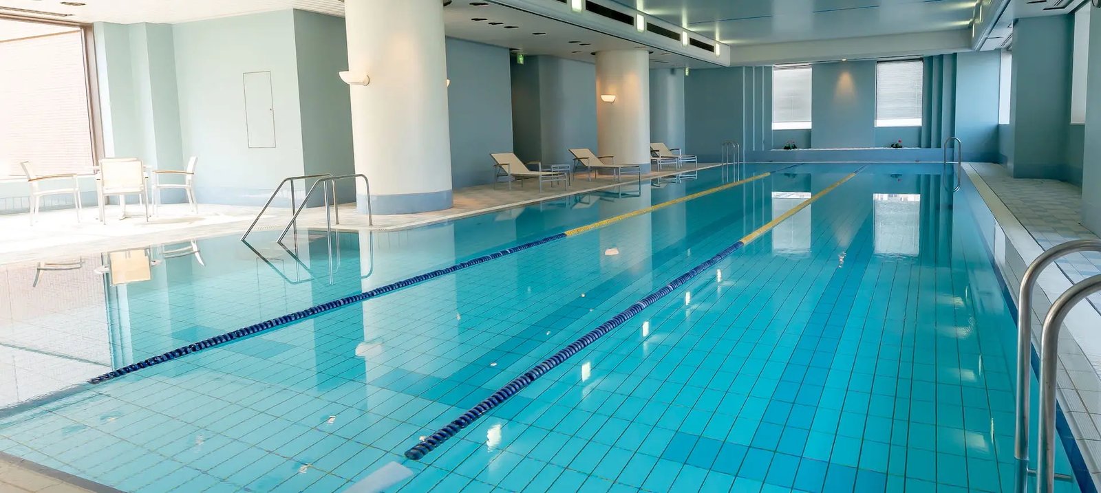 Hotel Okura Fukuoka, the pool