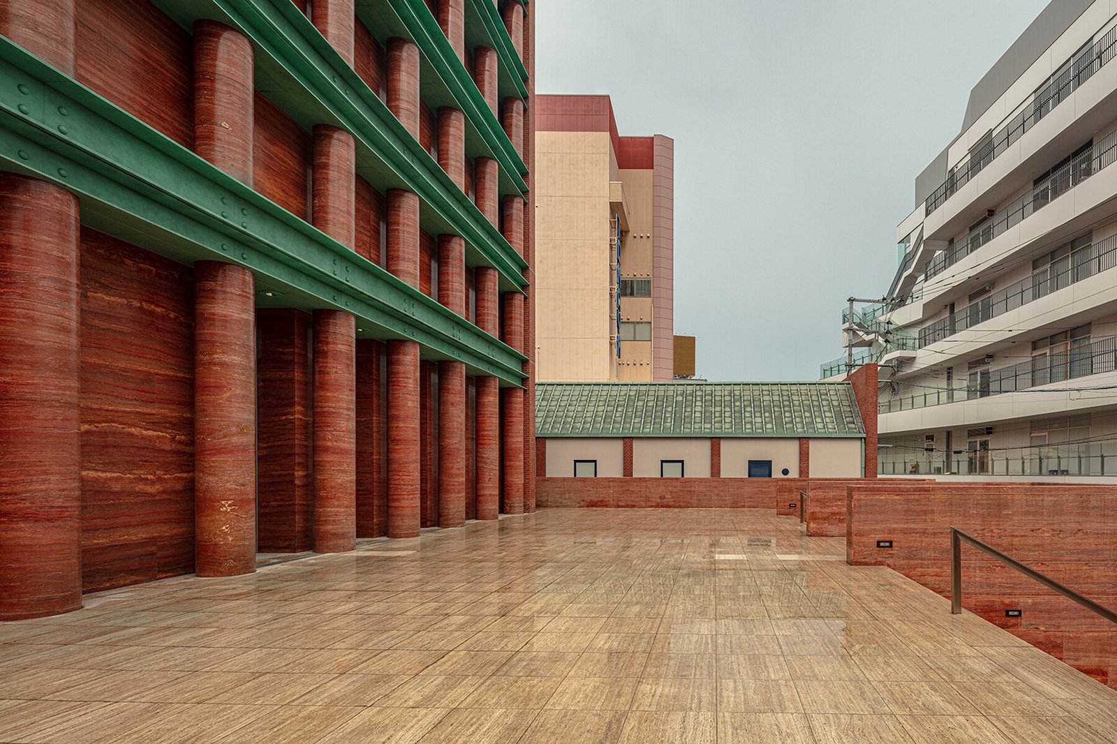 Hotel Il Palazzo — backstory