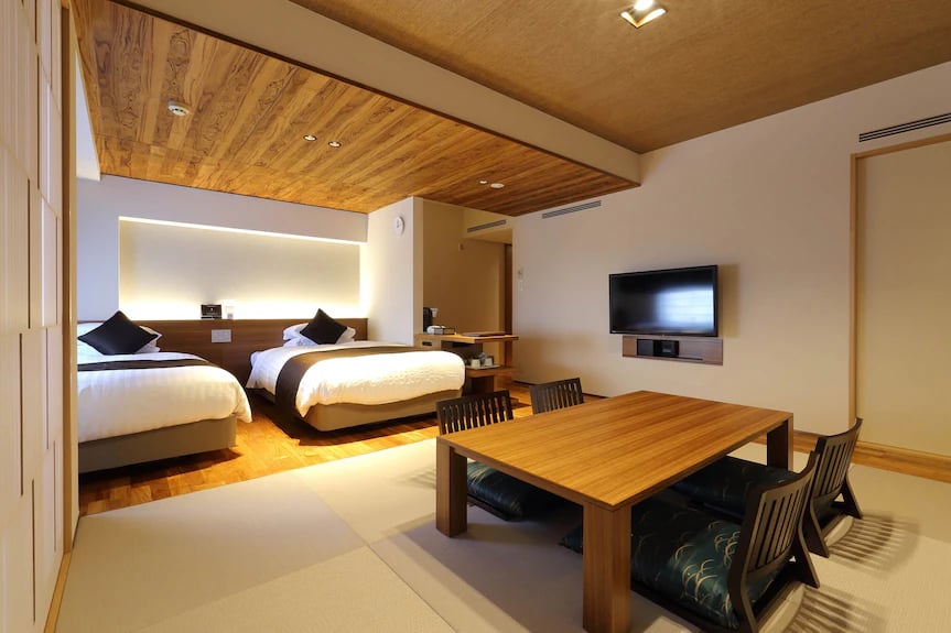 Nishitetsu Grand Hotel — rooms