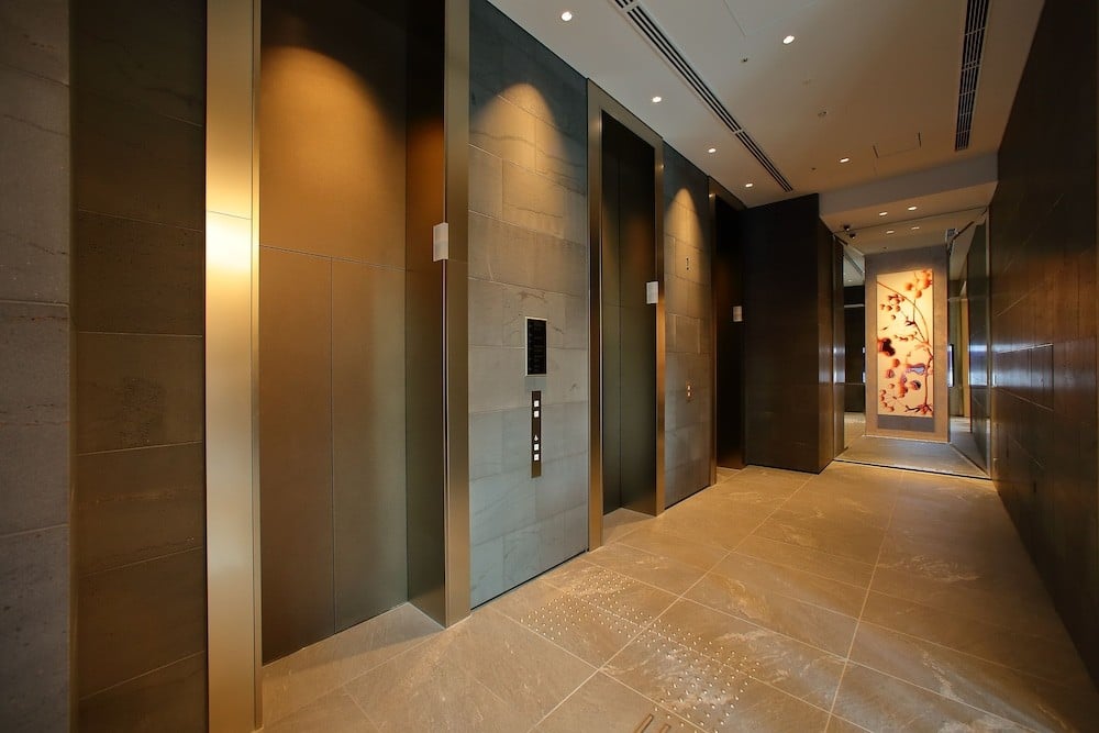 Miyako Hotel Hakata — vibe