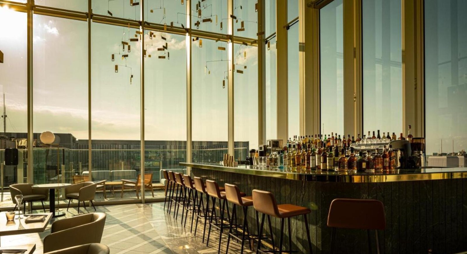 Miyako Hotel Hakata — eat & drink