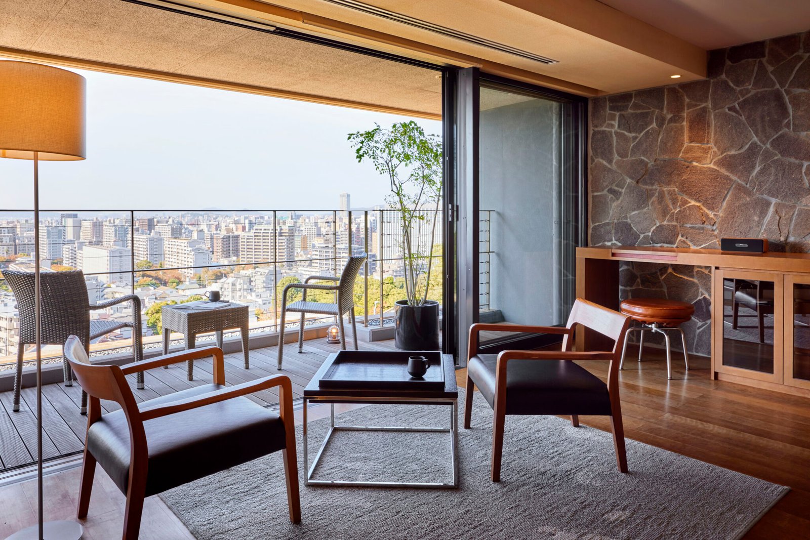 HILLTOP RESORT FUKUOKA — rooms