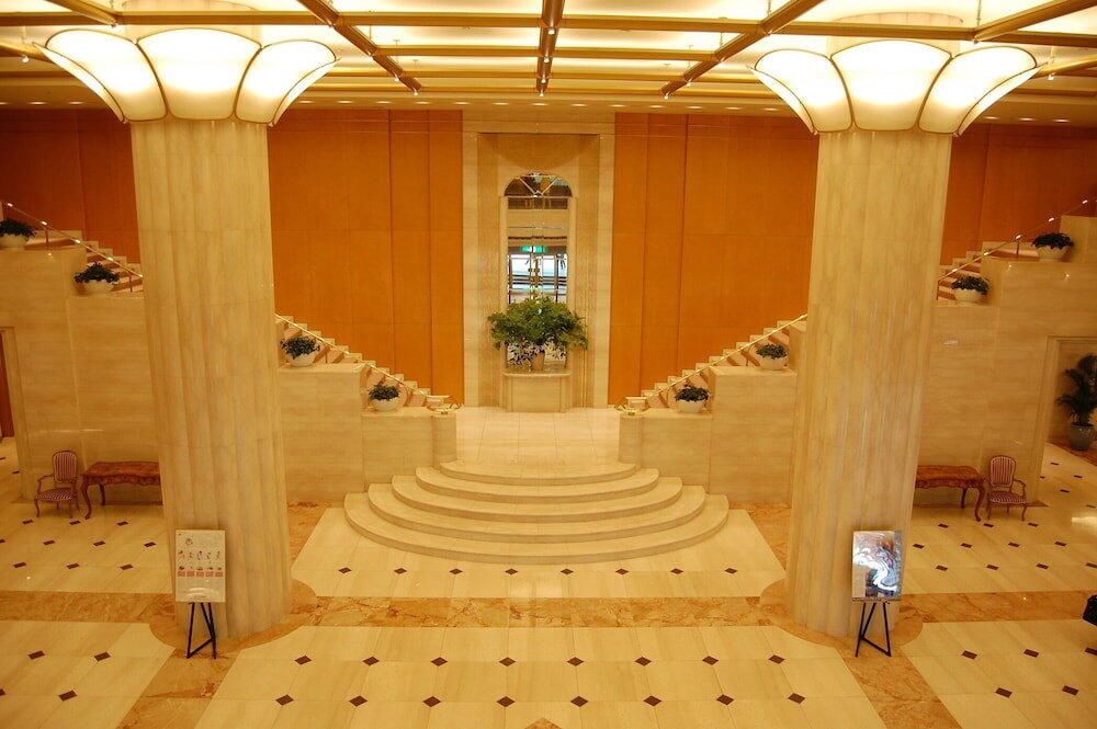 Hotel Nikko Fukuoka — vibe