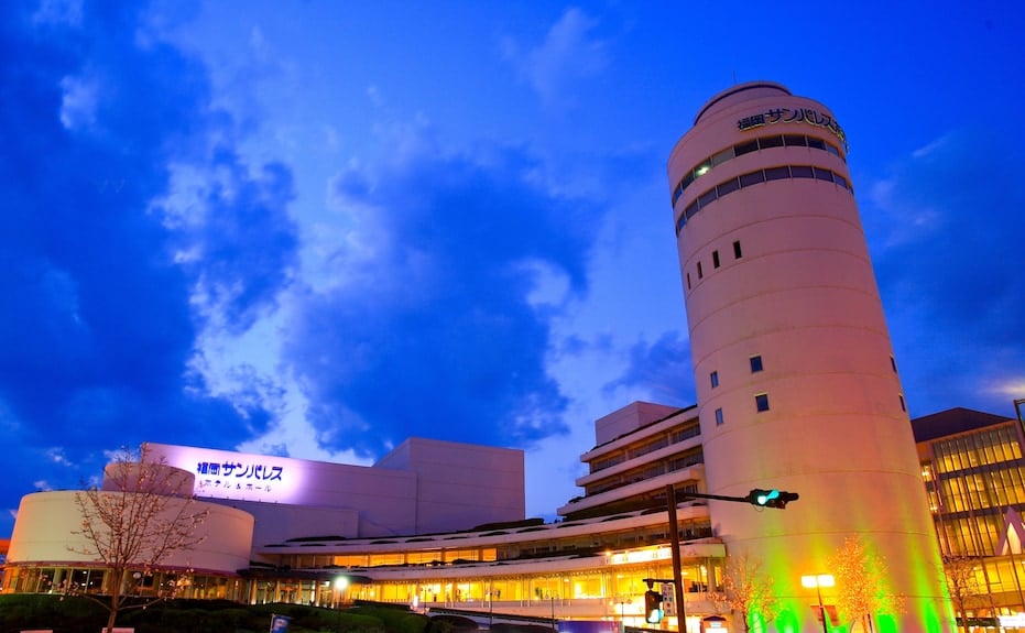 Sun Palace Hotel — backstory