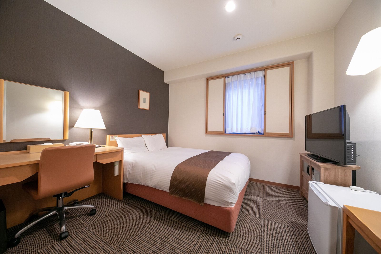 Fukuoka Floral Inn Nishinakasu — rooms