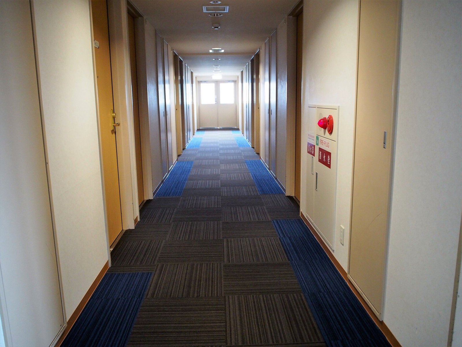 Fukuoka Floral Inn Nishinakasu — vibe