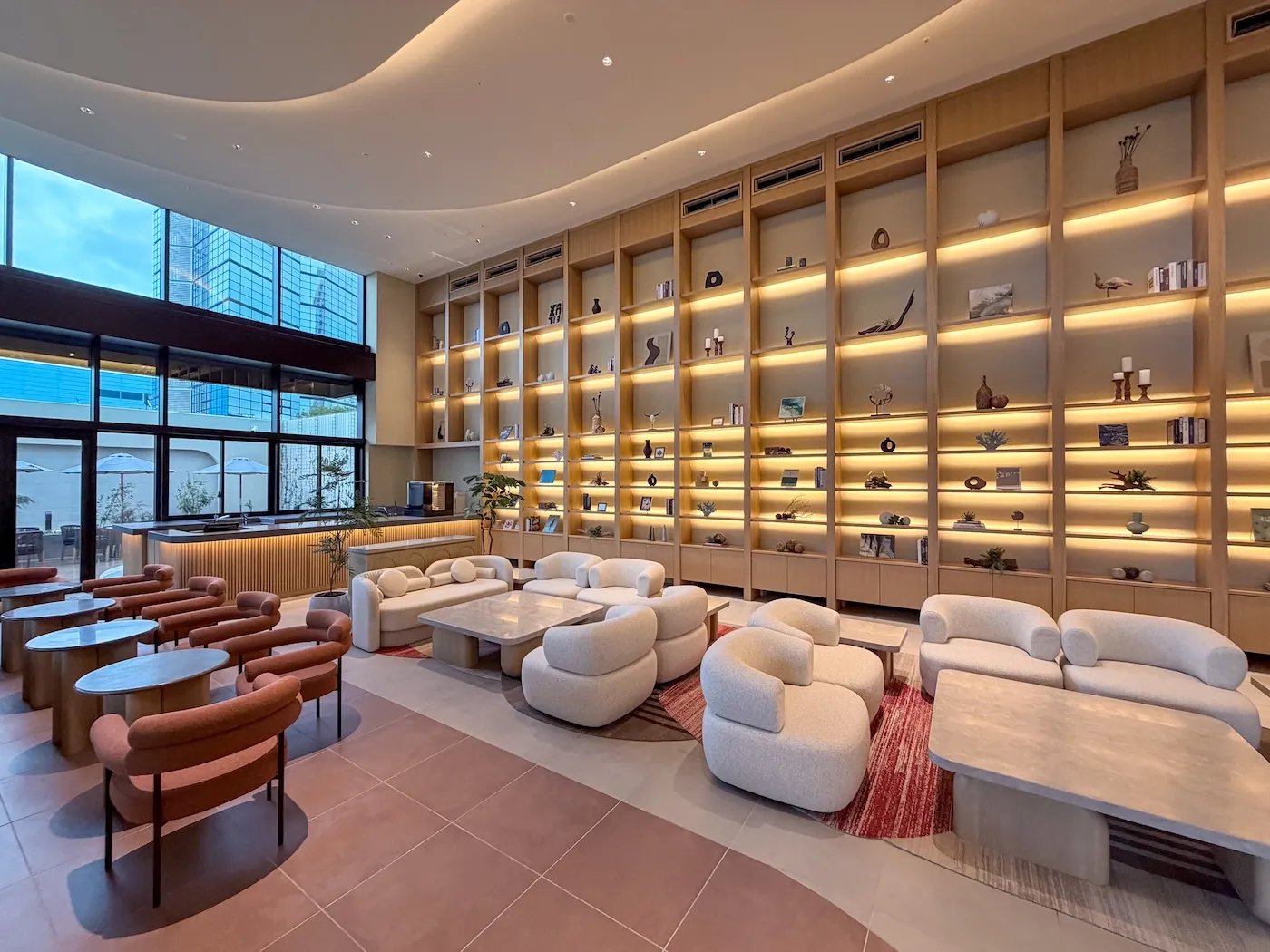 Fukuoka Prince Hotel Momochihama — vibe