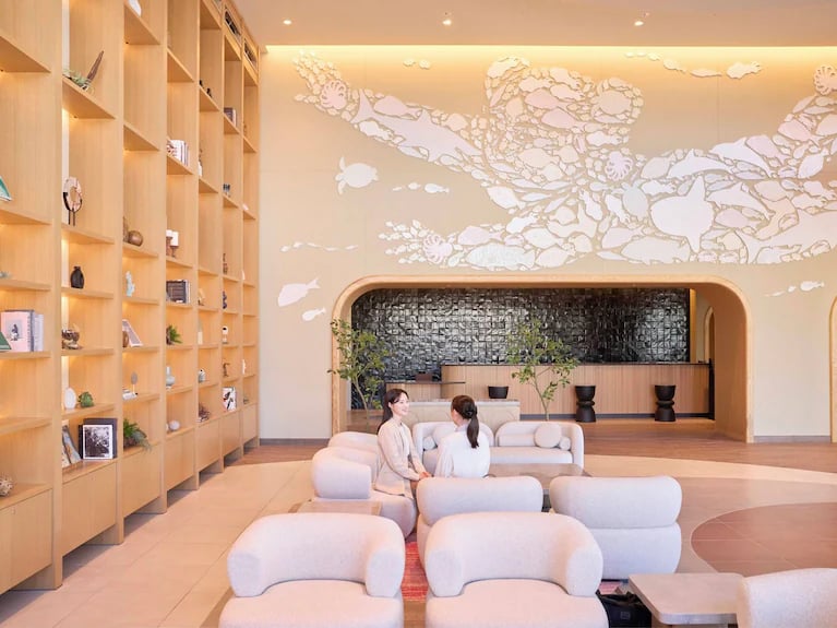Fukuoka Prince Hotel Momochihama — vibe