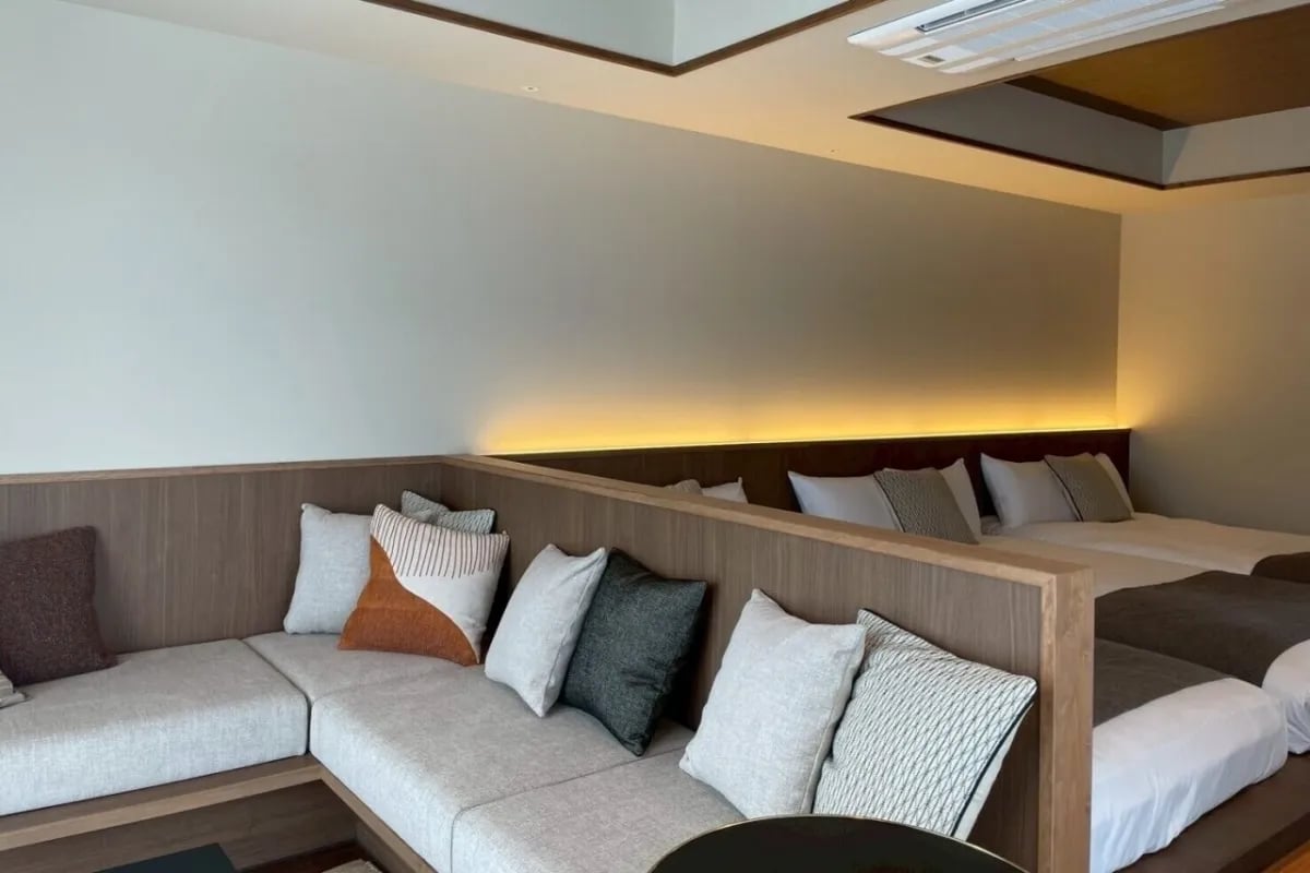 BAND HOTEL HAKATA — rooms