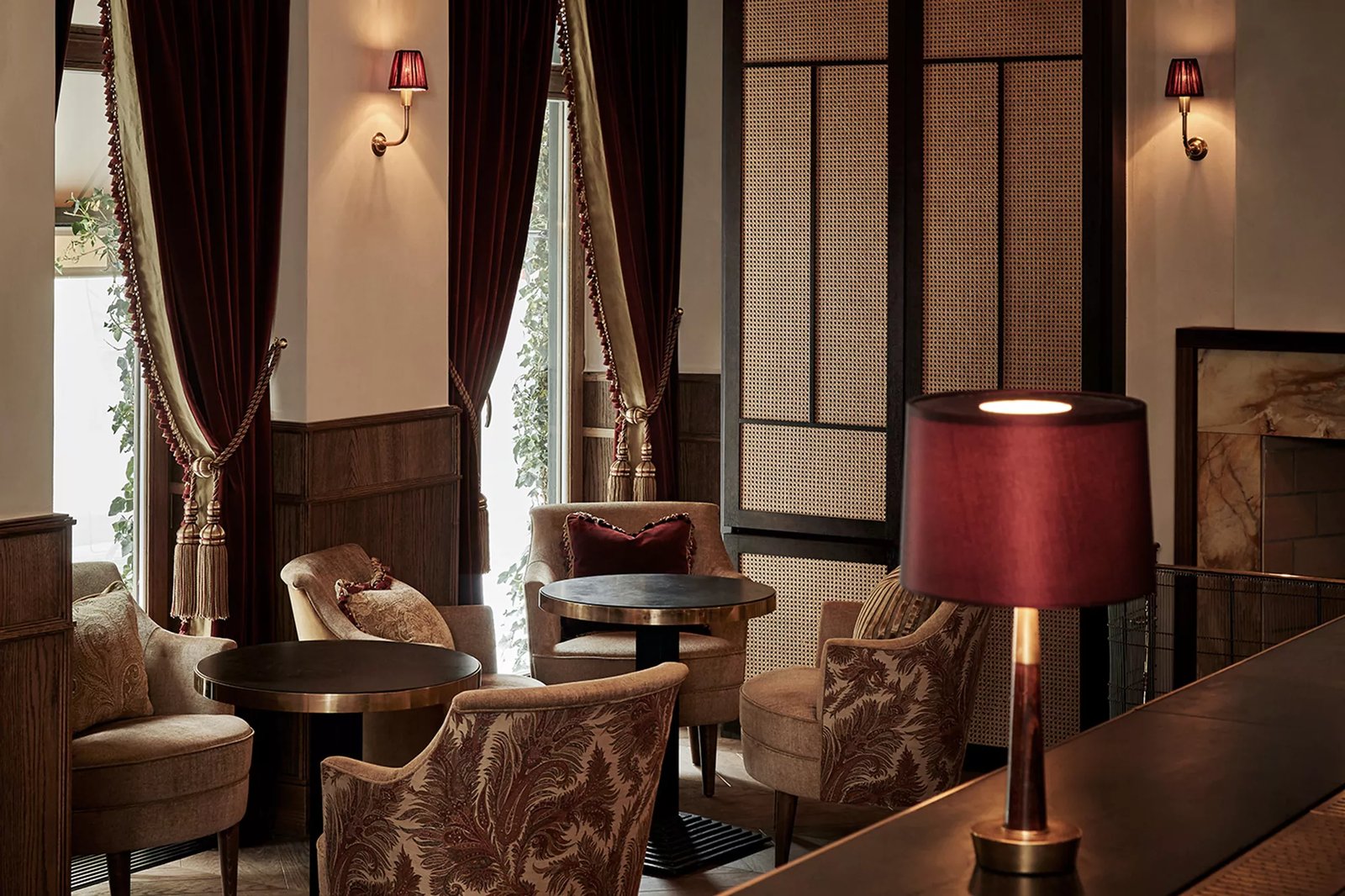 Hotel Sanders, tata cocktail bar