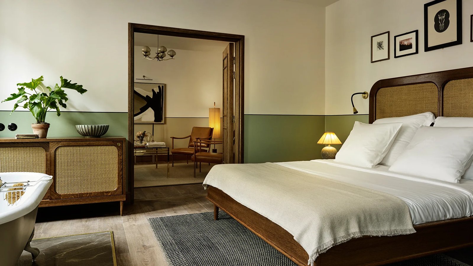 Hotel Sanders — rooms