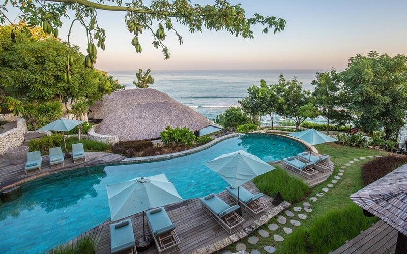Suarga Padang Padang — wellness