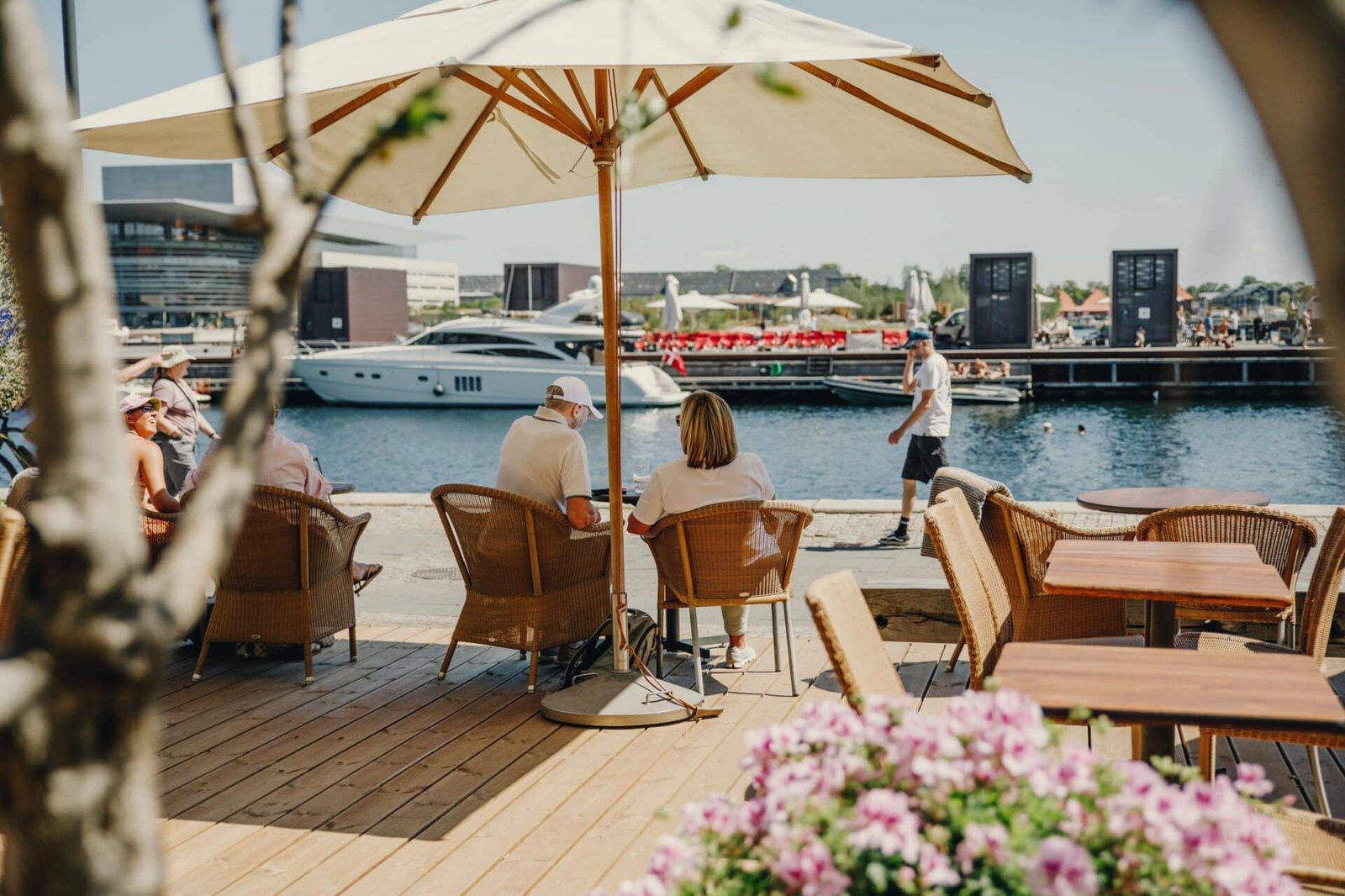 Admiral Hotel Copenhagen, at the table