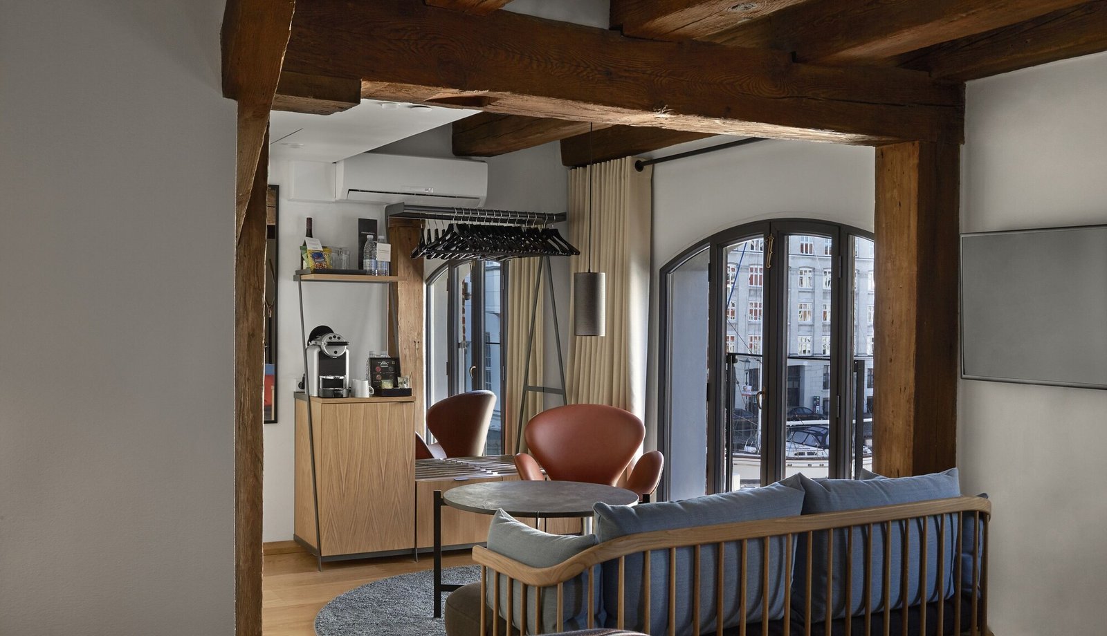 71 Nyhavn Hotel — eat & drink