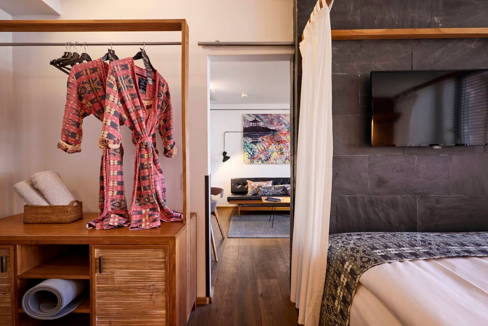 Manon Les Suites — rooms