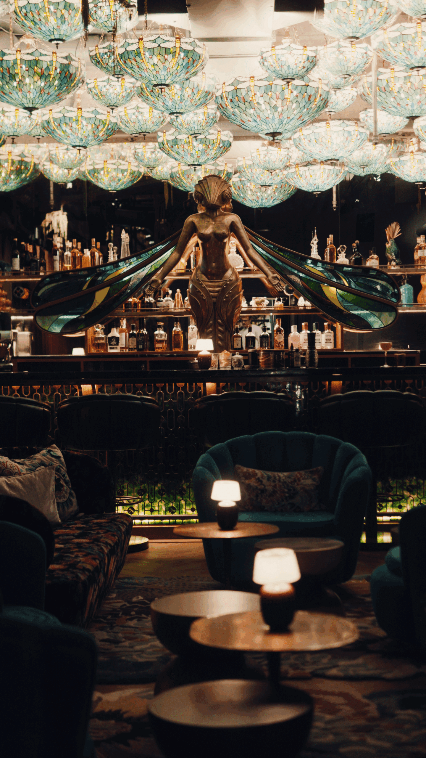 Manon Les Suites — eat & drink