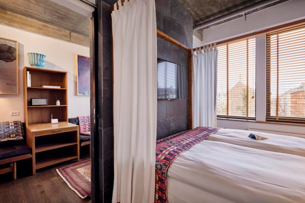 Manon Les Suites — rooms