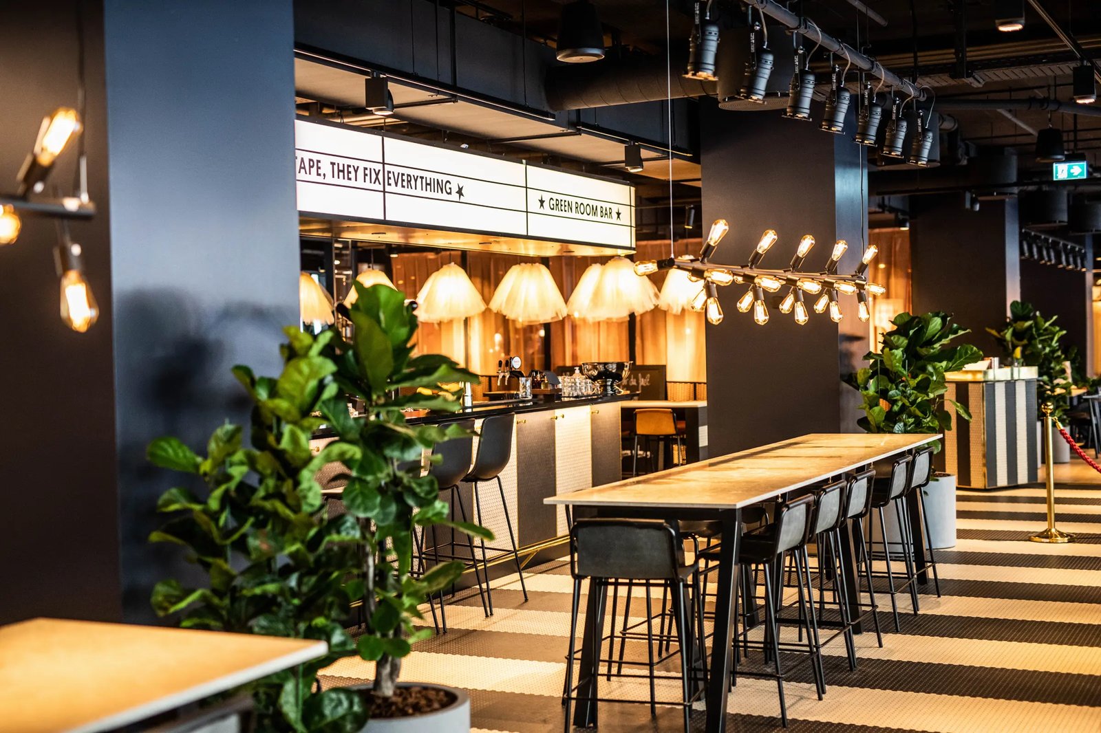Scandic Falkoner — eat & drink