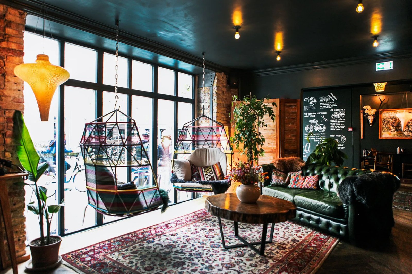 Axel Guldsmeden Hotels — vibe
