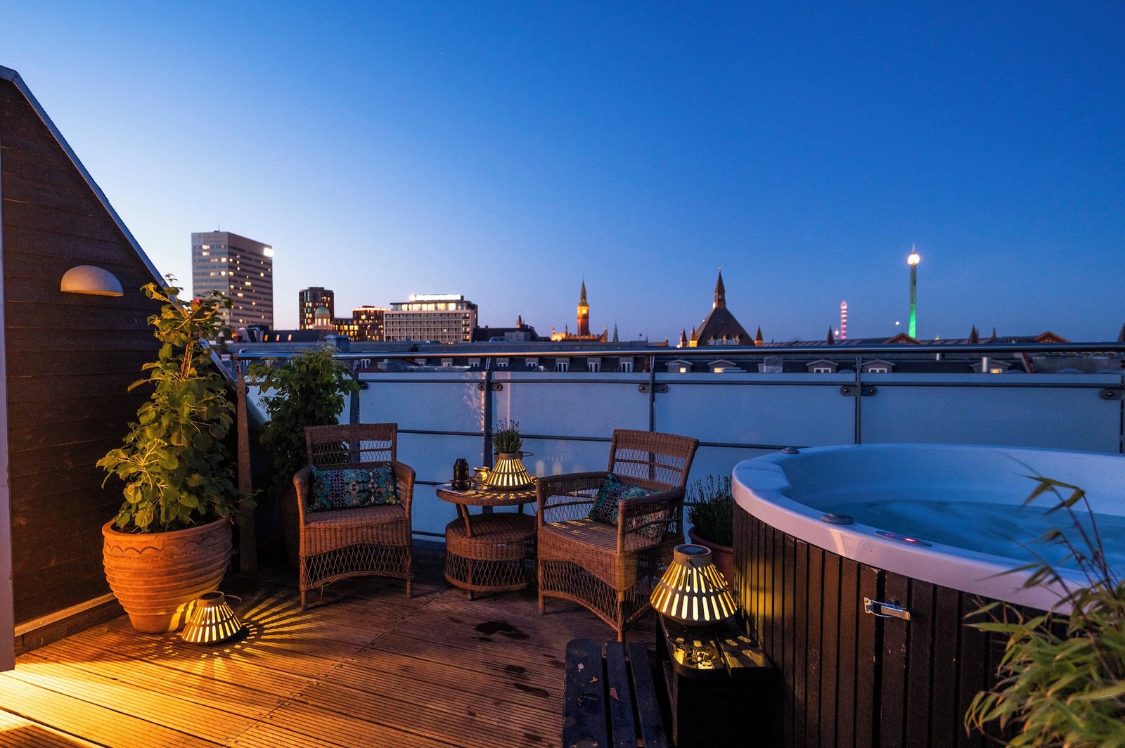 Axel Guldsmeden Hotels — vibe