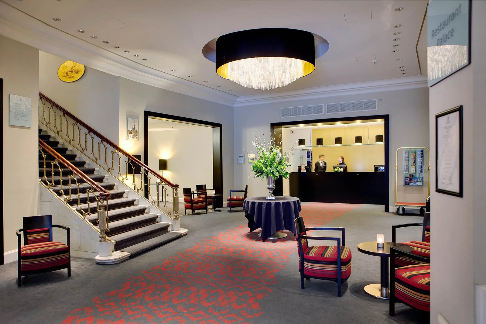 Scandic Palace Hotel — vibe