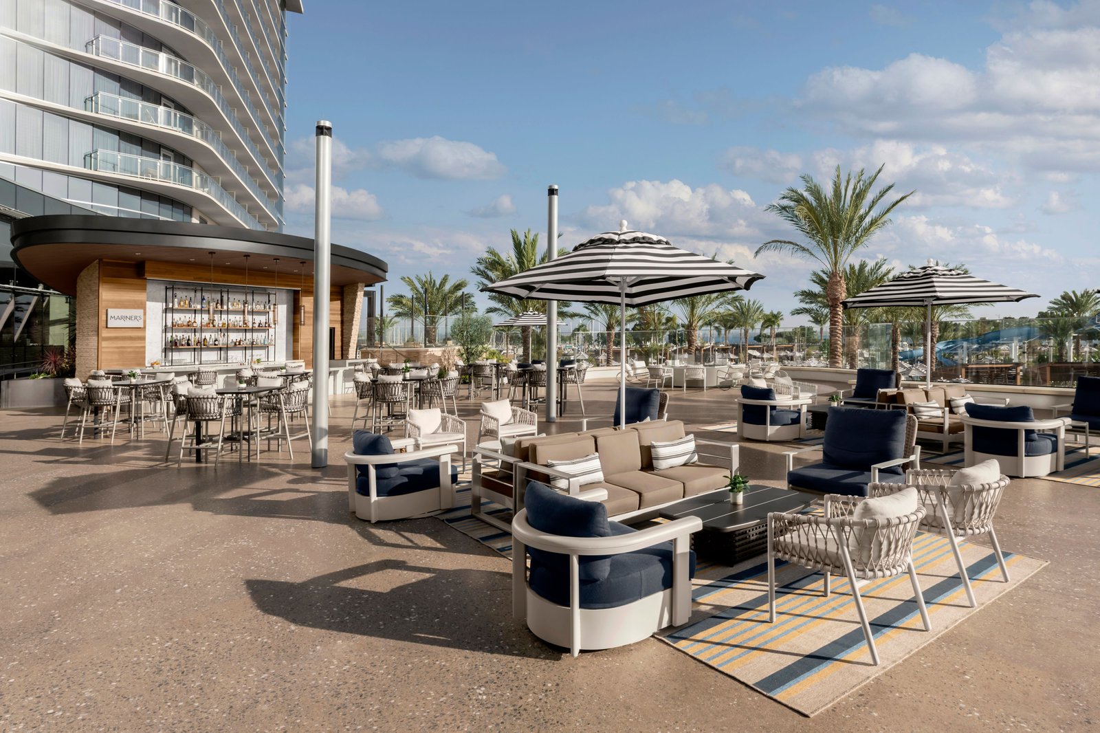 Gaylord Pacific Resort & Convention Center — eat & drink