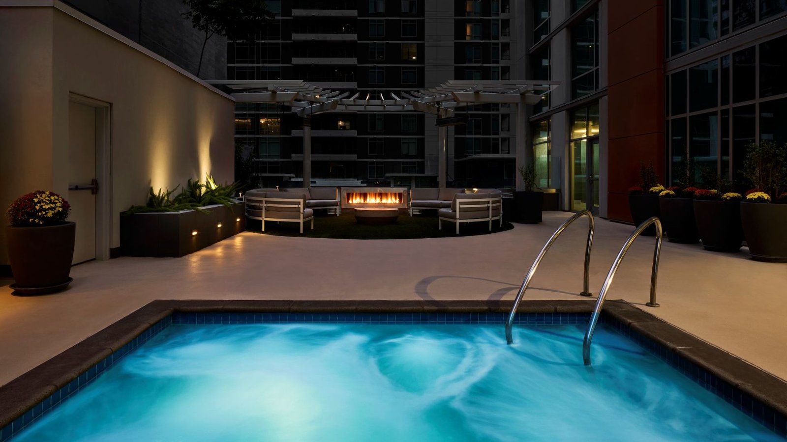 Carte Hotel San Diego Downtown, Curio Collection — wellness
