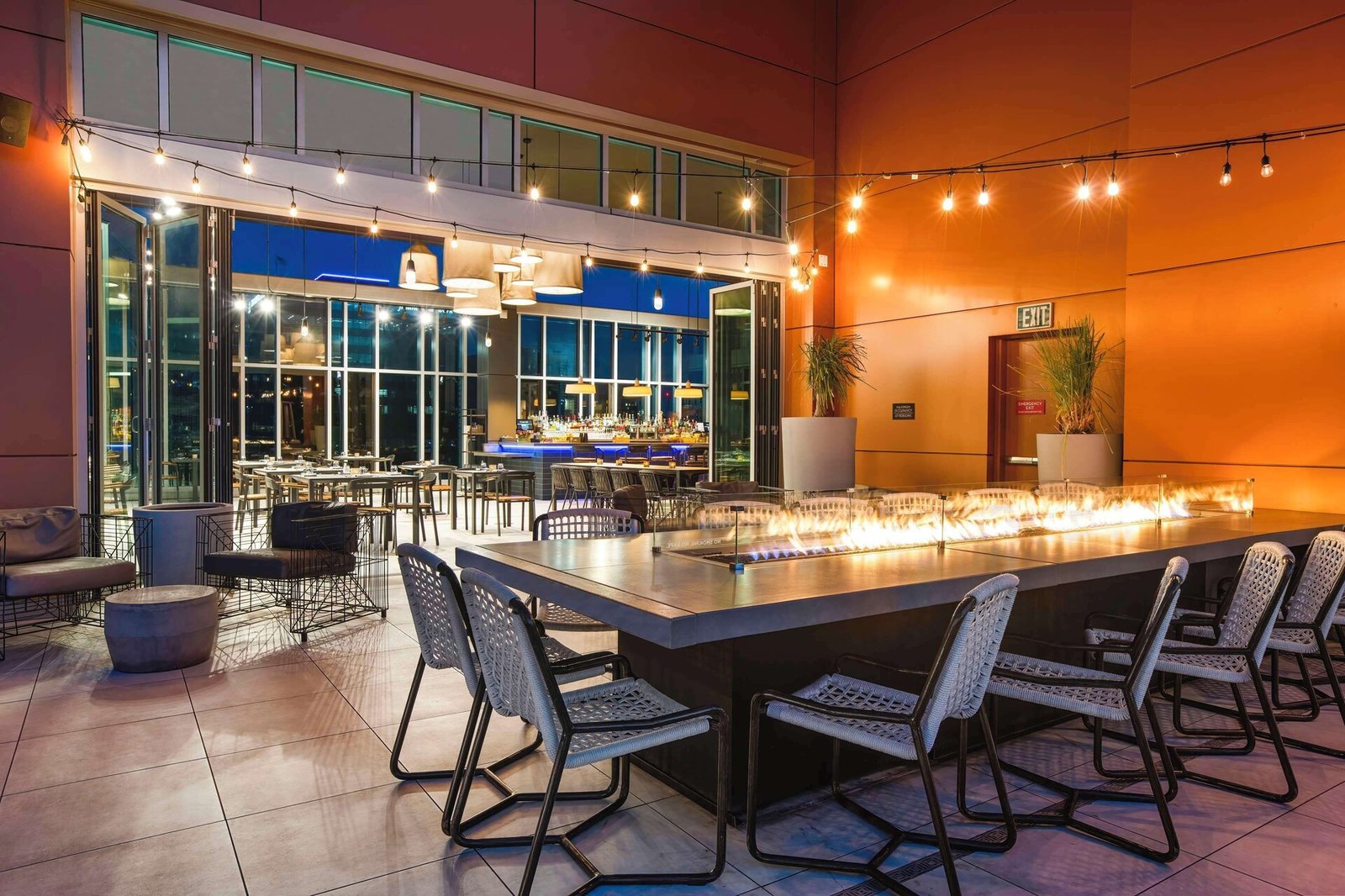 Carte Hotel San Diego Downtown, Curio Collection — eat & drink