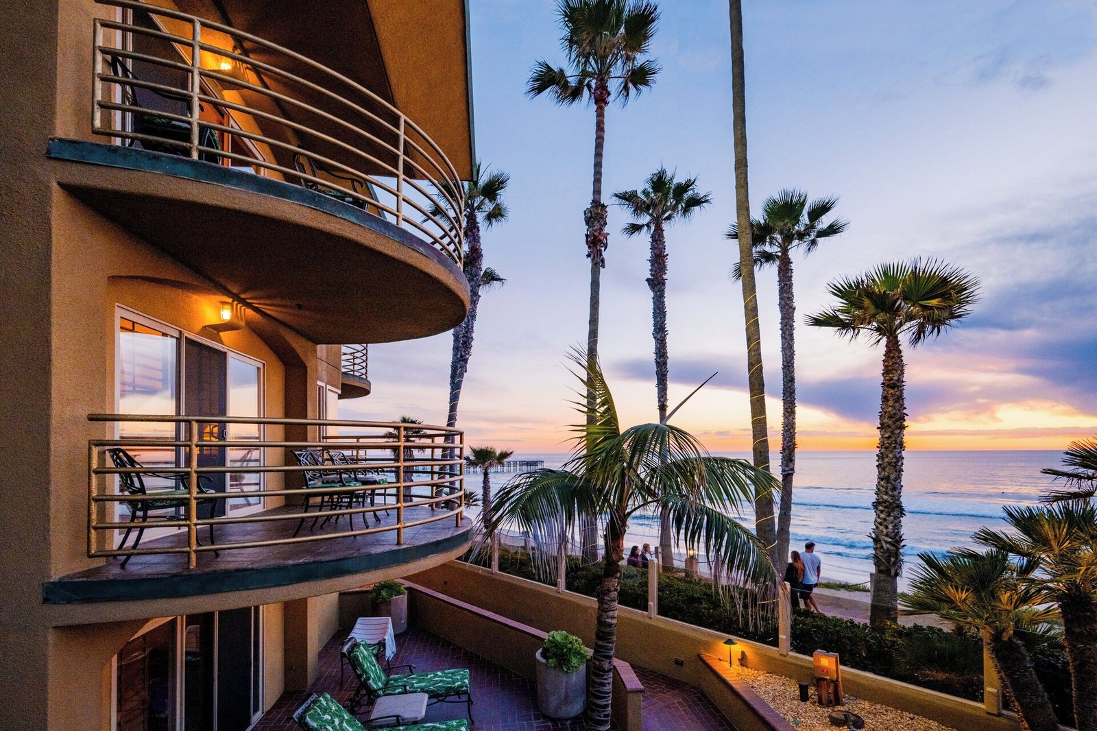 Pacific Terrace Hotel — backstory