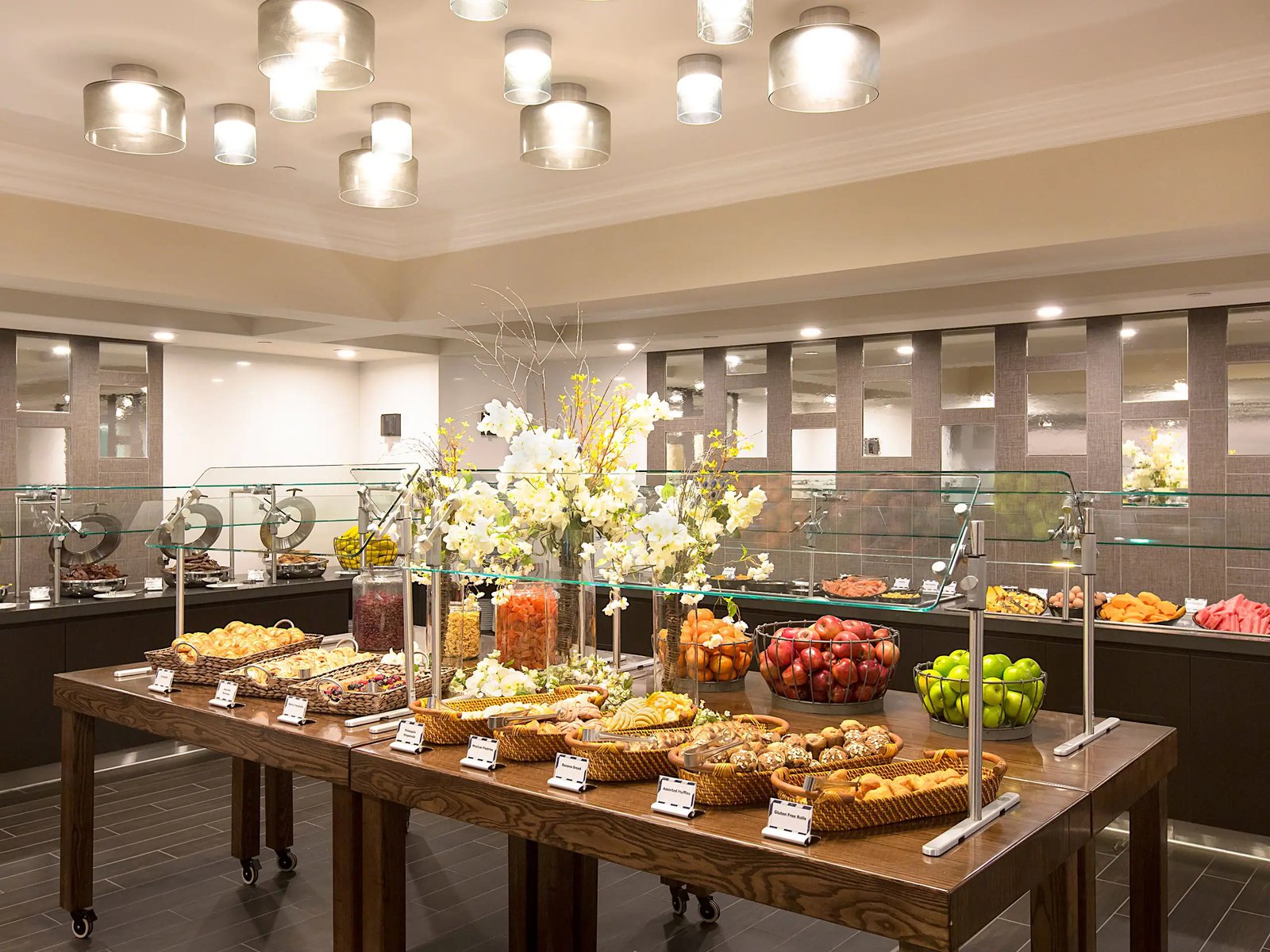 Manchester Grand Hyatt San Diego — eat & drink