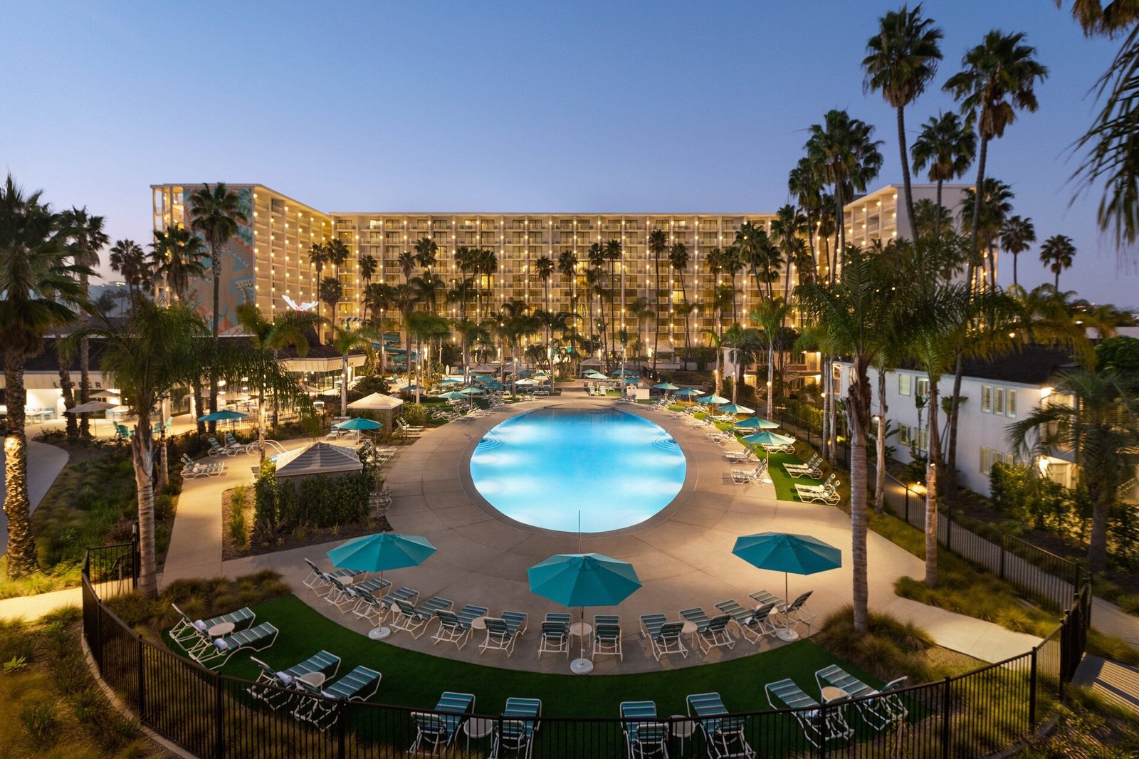 Town and Country Resort — wellness