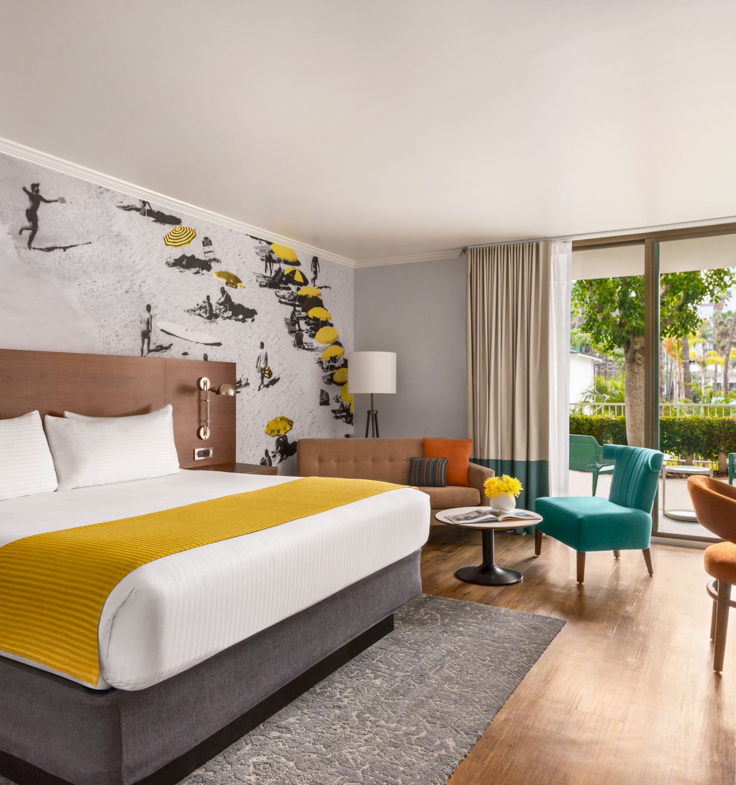 Town and Country Resort — rooms